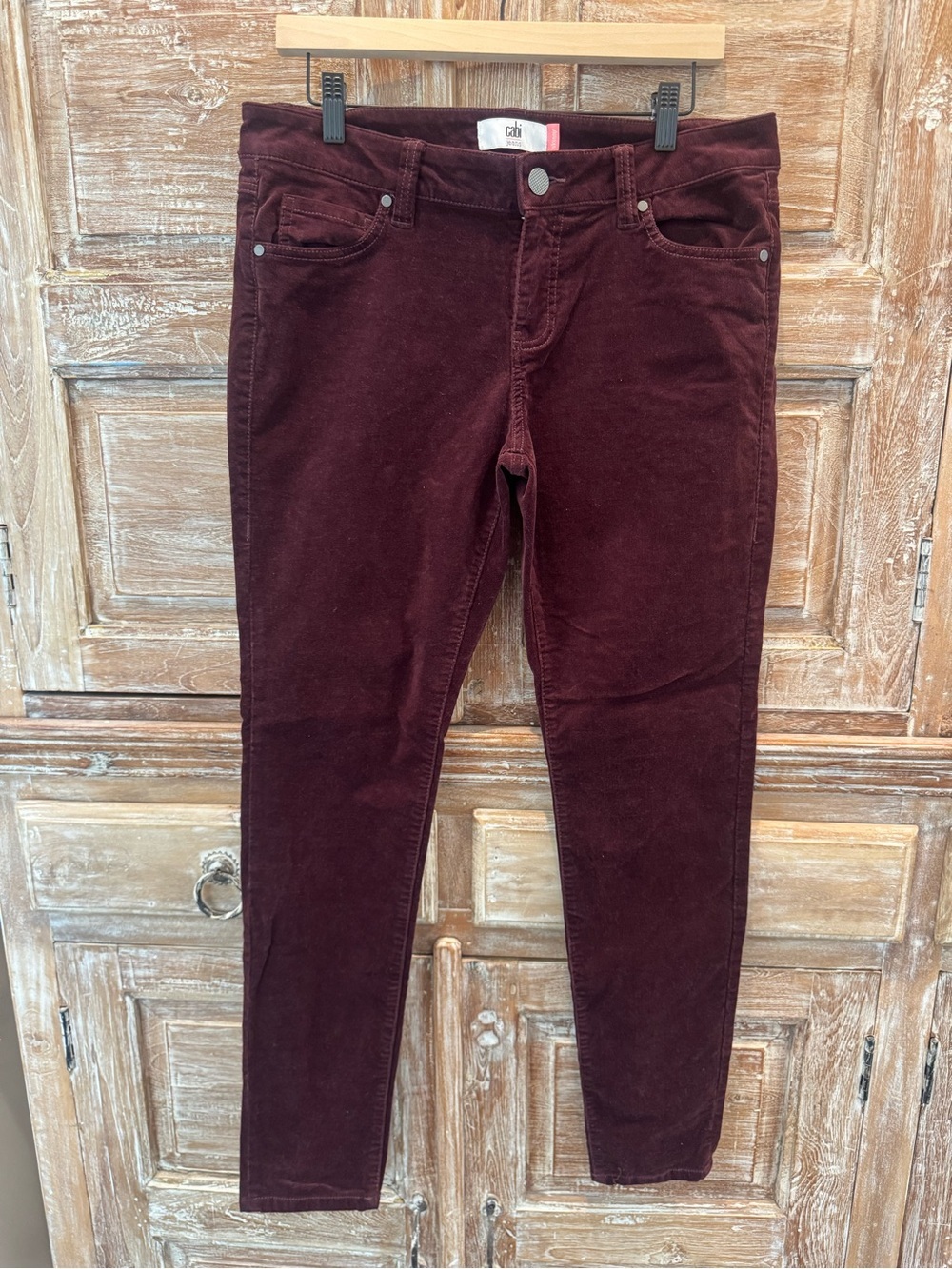 CAbi Burgundy Wine Skinny Corduroy Jeans Style 4509 Fall Trendy Boutique Size 10